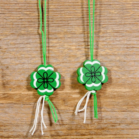 Gelukshanger Klavertje Vier - Kadopapier.net Gelukshanger Klavertje Vier - Kadopapier.net